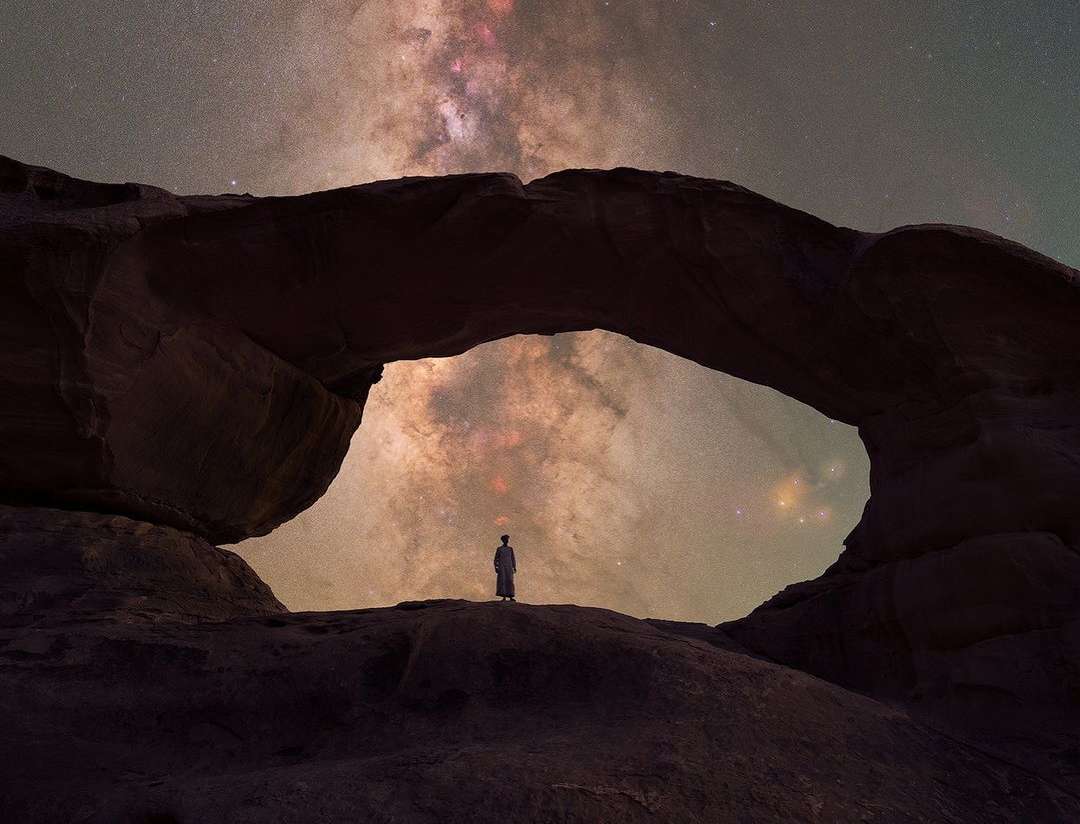 Milky Way through Wadi Rum rock arch